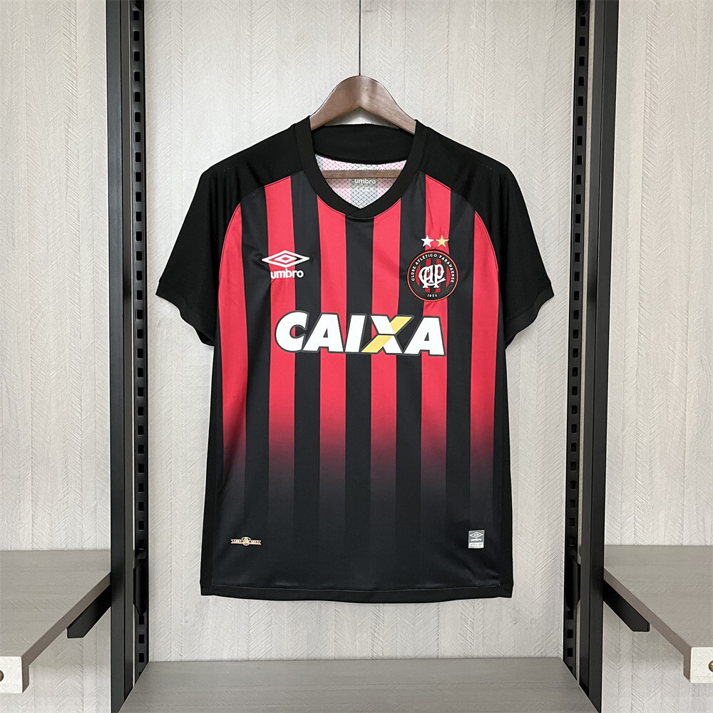 18 Athletico Paranaense Casa