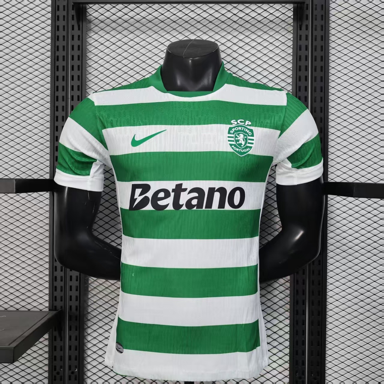 26 Sporting Lisboa