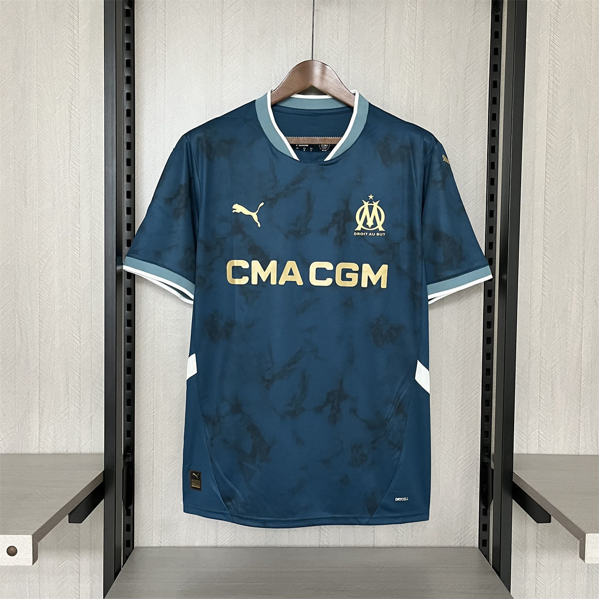 26  Olympique Marseille Fora